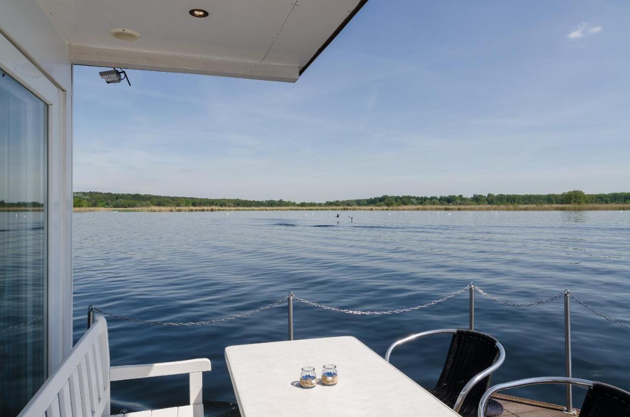Отель Feststehendes Hausboot Kolonie Zern Экстерьер фото